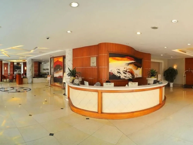 Yunhai Hotel