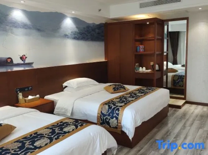Deluxe Double Suite