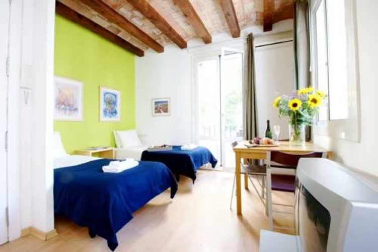 Barceloneta Suites Apartments Market