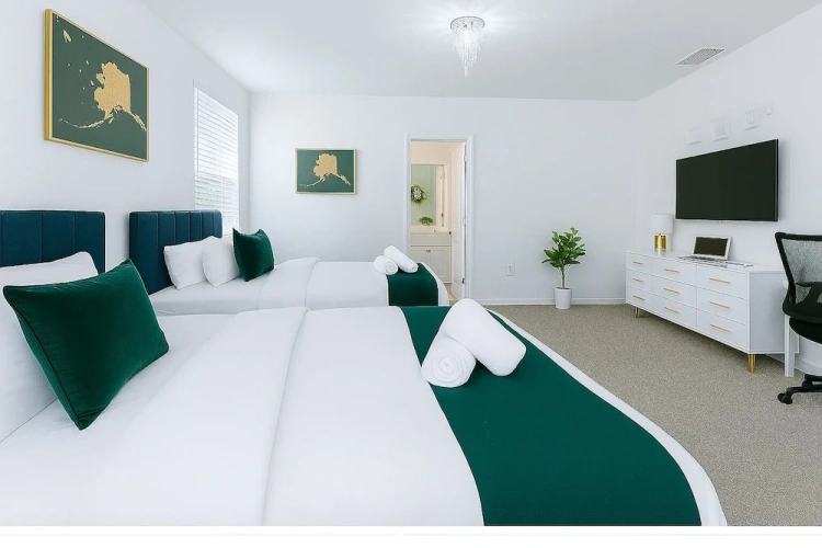 Standard Quadruple Family room