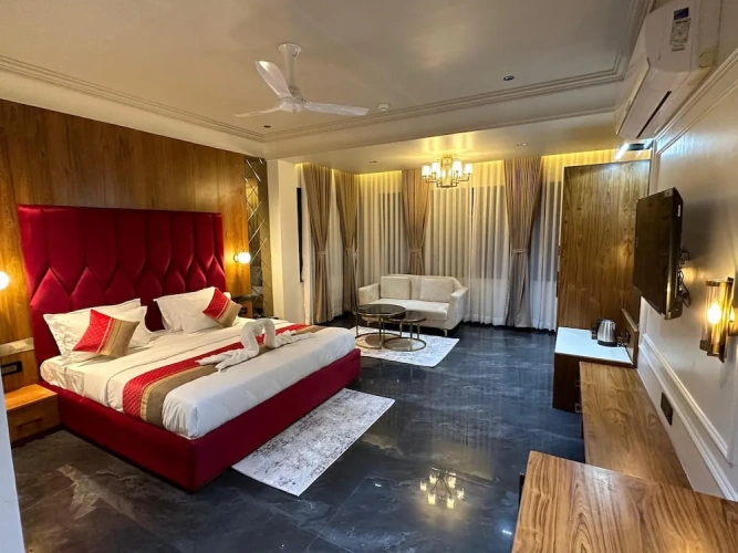 Guest rooms