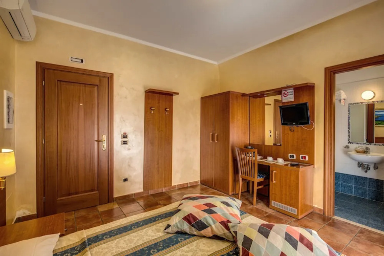 Hotel Maryelen 2