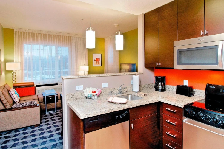1 Bedroom Suite