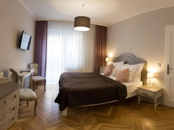 Standard Double room with balcony