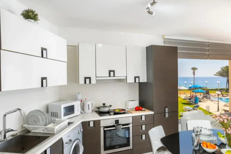 2 Bedrooms Apartment