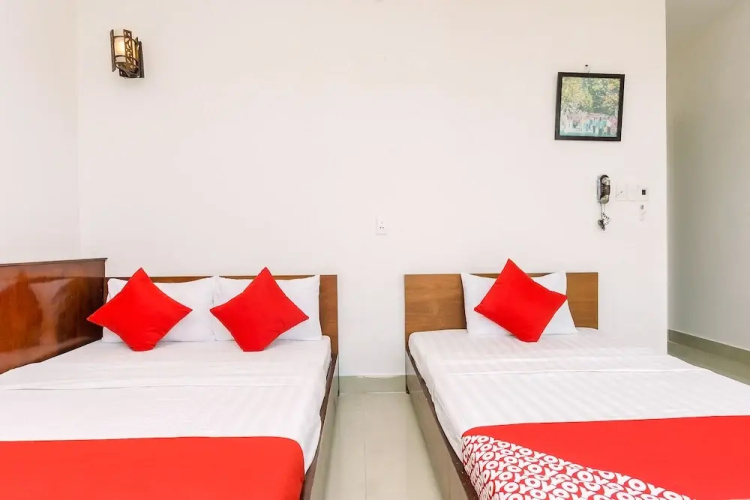 Thien Phuoc Hotel by OYO Rooms