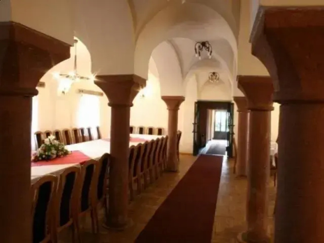 Hotel Koniuszy