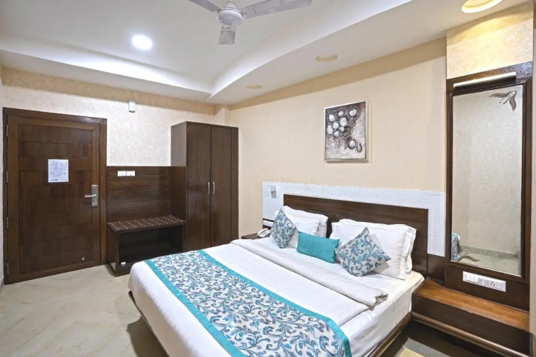 Double Suite