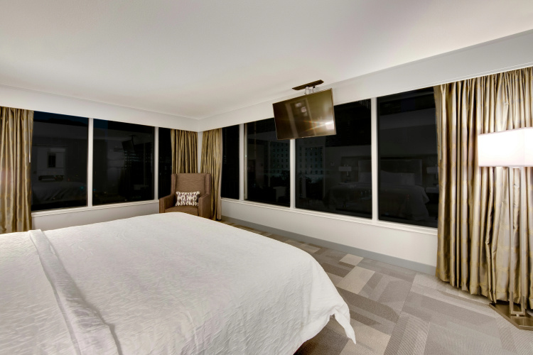 Hampton Inn & Suites Fort Worth Downtown photo 8