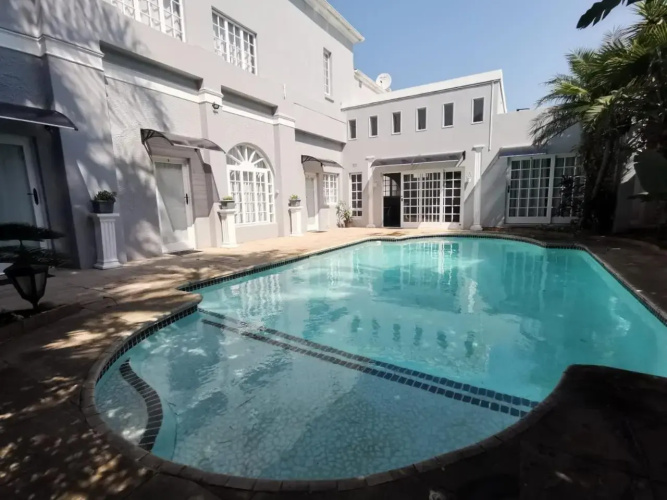 Dawson Manor Guest House