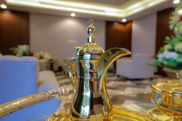 Laten Suites