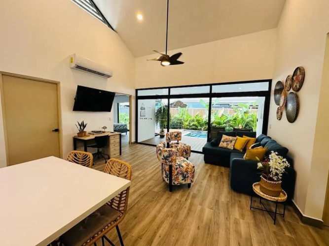 Casa Coral Azul
