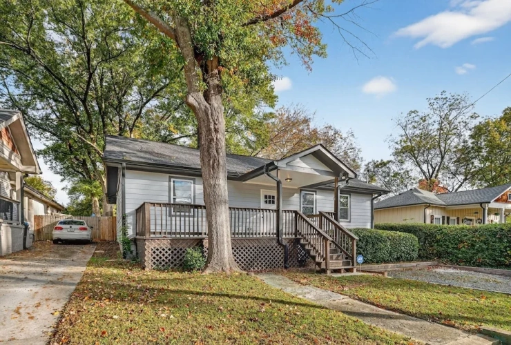 3 Bedrooms Cottage