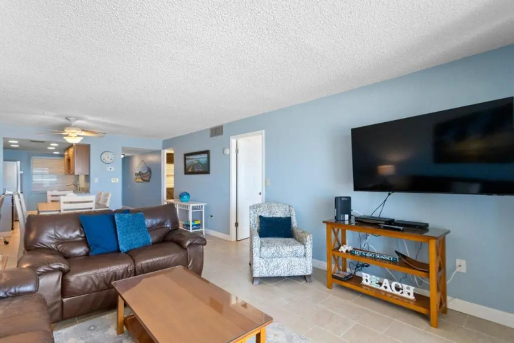 311 Madeira Norte Condo