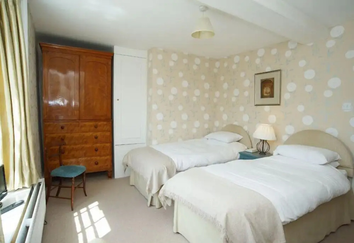 B&B Castleton House