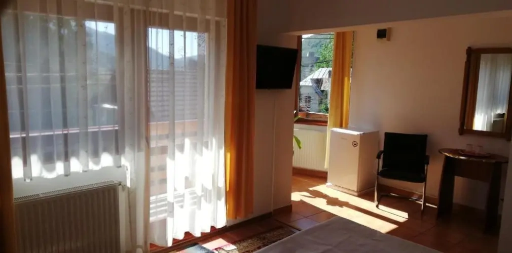 Superior Studio