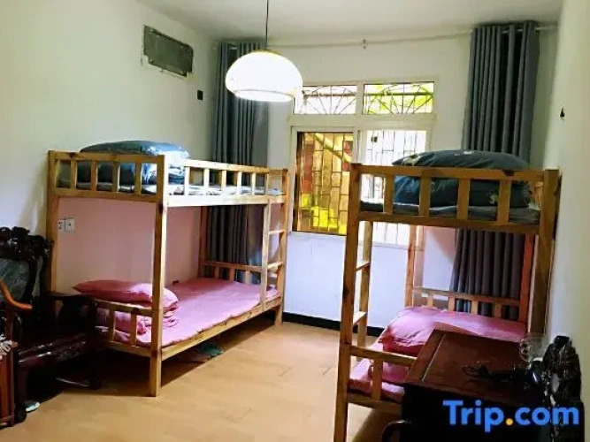 Bed in Dorm (female dorm)