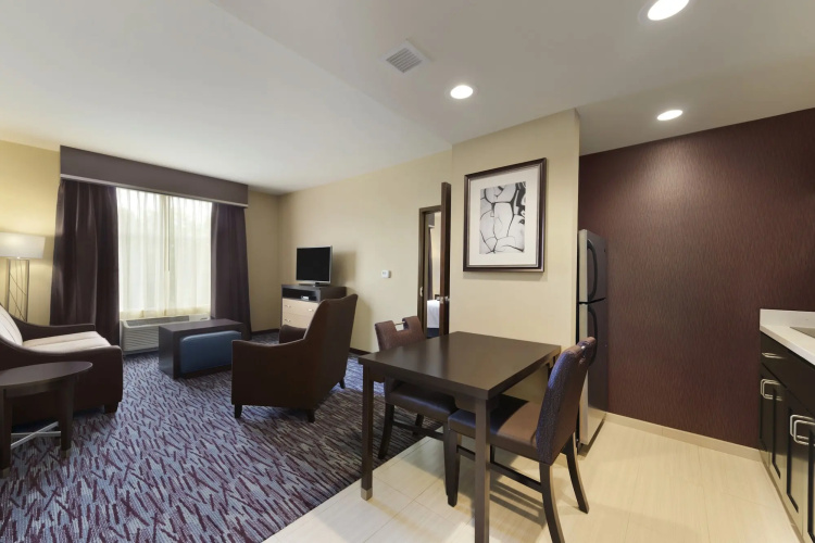 Hampton Inn & Suites San Bernardino