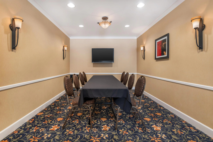 Best Western Plus Columbia River Hotel photo 22
