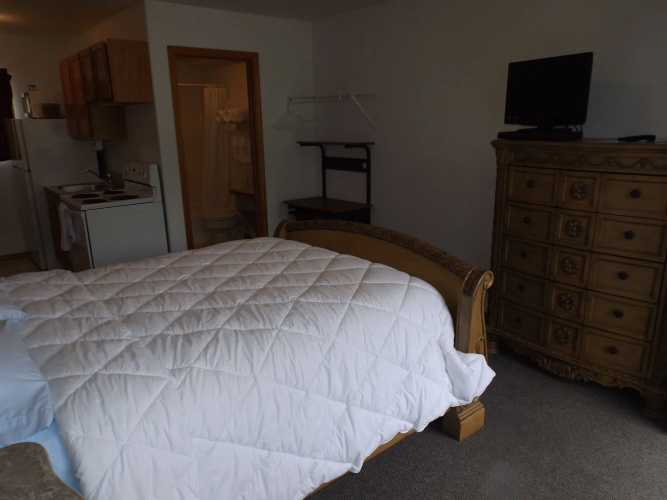 Clark Fork Lodge