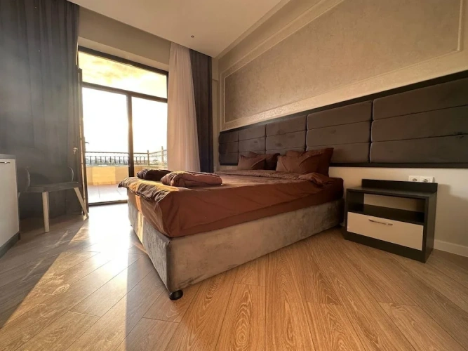 Deluxe Triple room with balcony