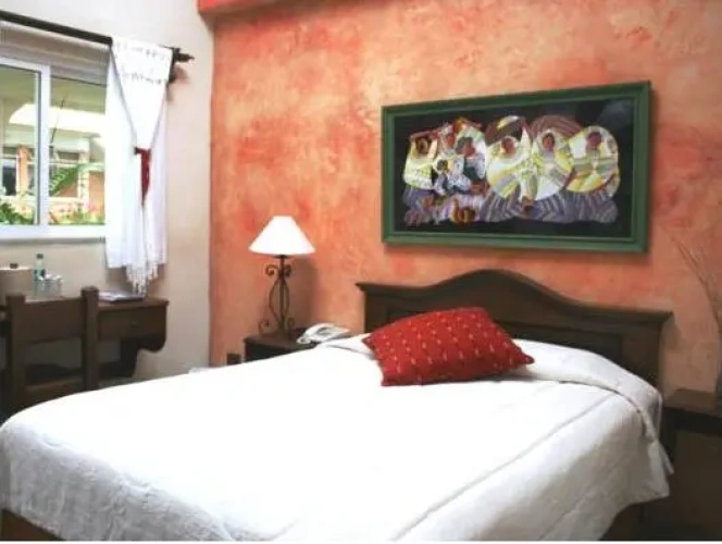 1 Bedroom Standard Double room with courtyard view