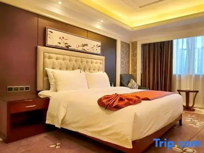 1 Bedroom Deluxe Suite