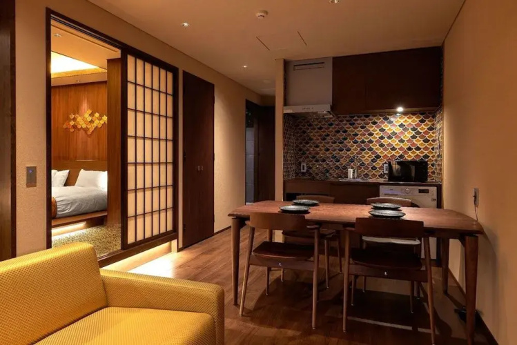 eph KANAZAWA