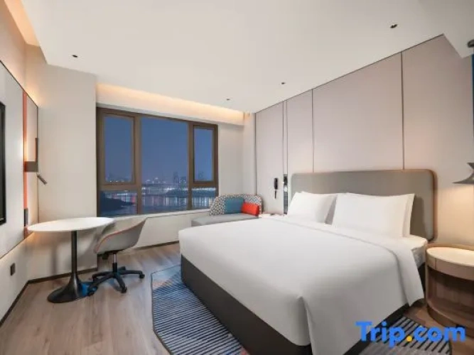 Standard Double room with river view