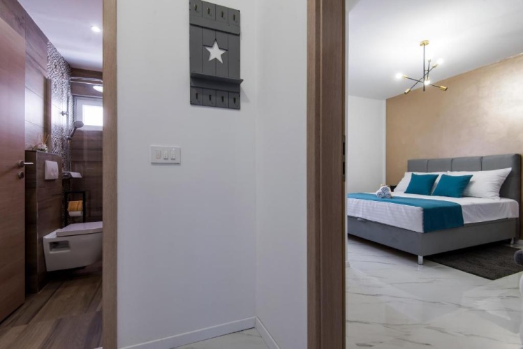 Apartment with sea view