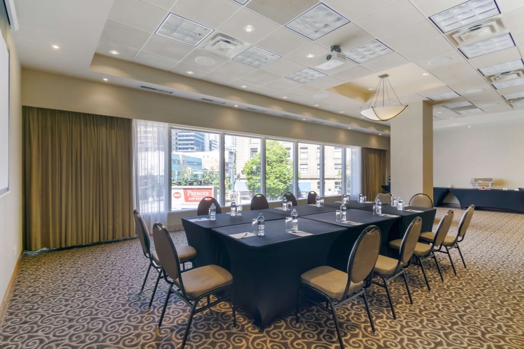 Best Western Premier Chateau Granville Hotel & Suites & Conf photo 22