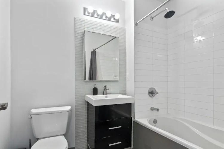 Guest Room Near Williamsburg