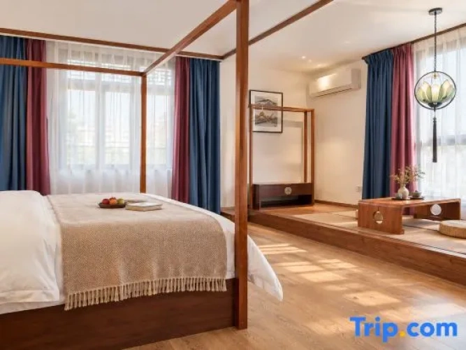 2 Bedrooms Suite