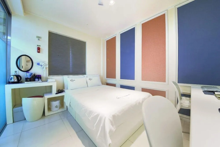 Hotel Theme