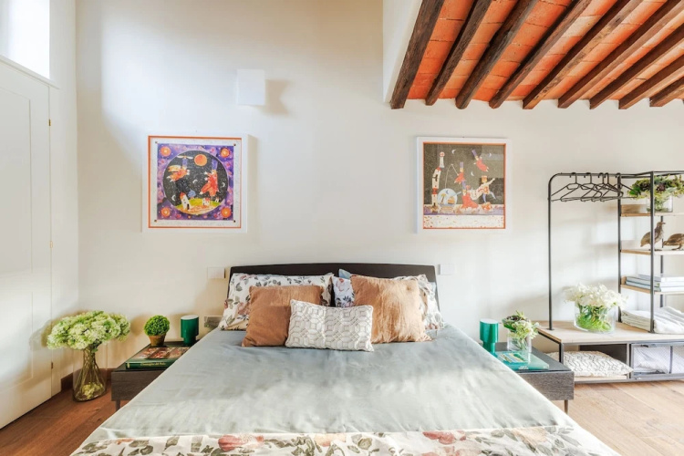 Lunav House in Lucca