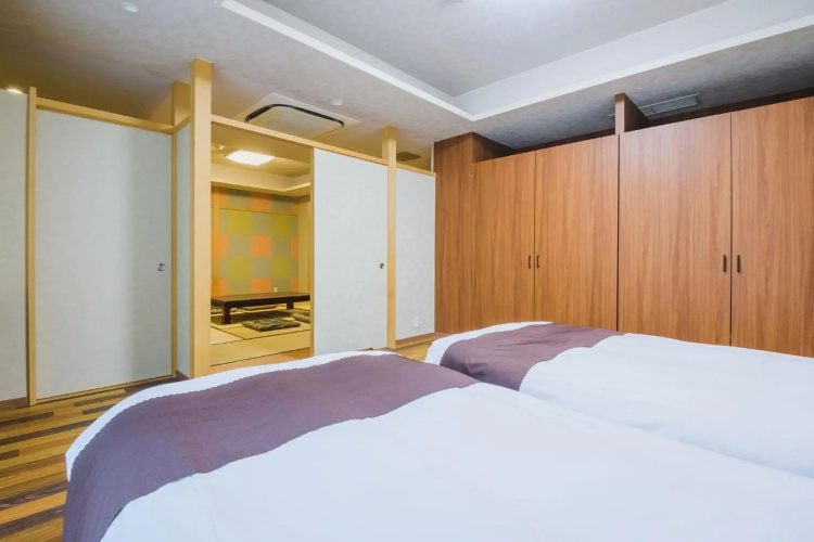 Ooedo Onsen Monogatari Awara