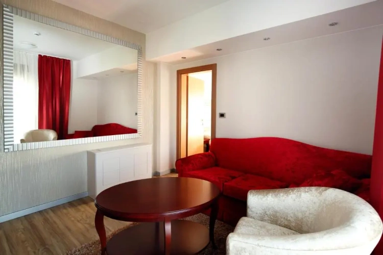 Suite with balcony and with view