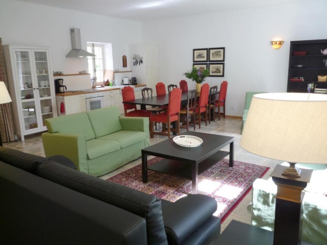 3 Bedrooms Cottage