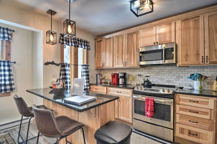 3 Bedrooms Apartment