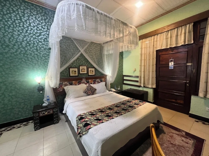 Executive Suite