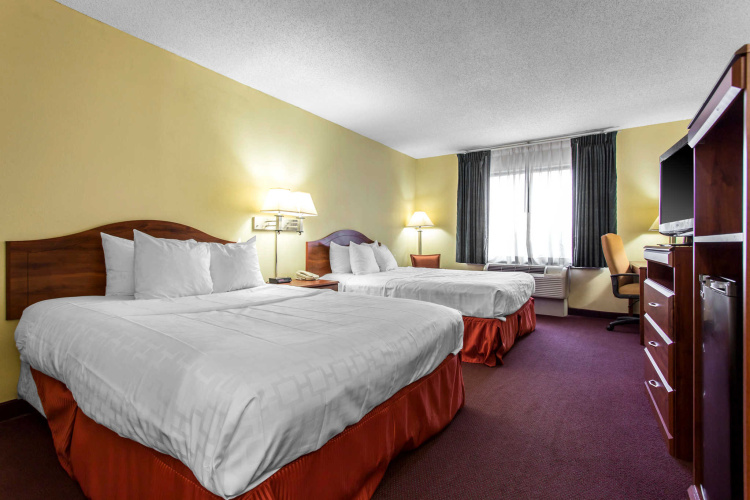 Standard Quadruple room
