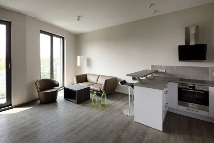 Deck 8 Boardinghouse Soest