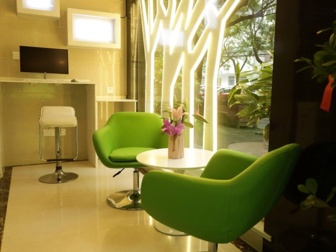 Vatica Hefei Lujiang Road Hotel