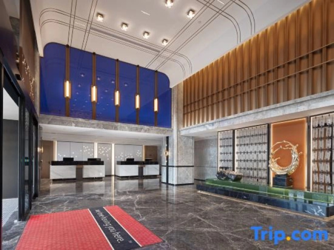 Xinyang Hampton by Hilton Hotel