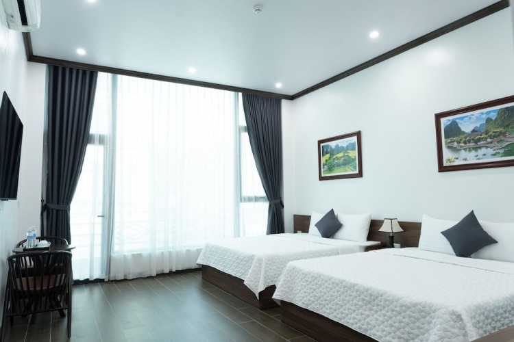 Deluxe Family room