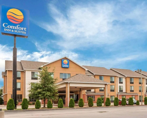Comfort Inn & Suites
