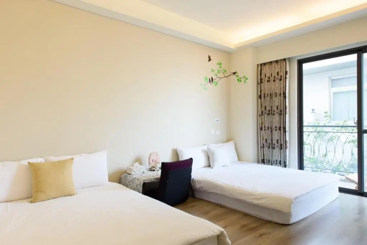 Standard Quadruple room