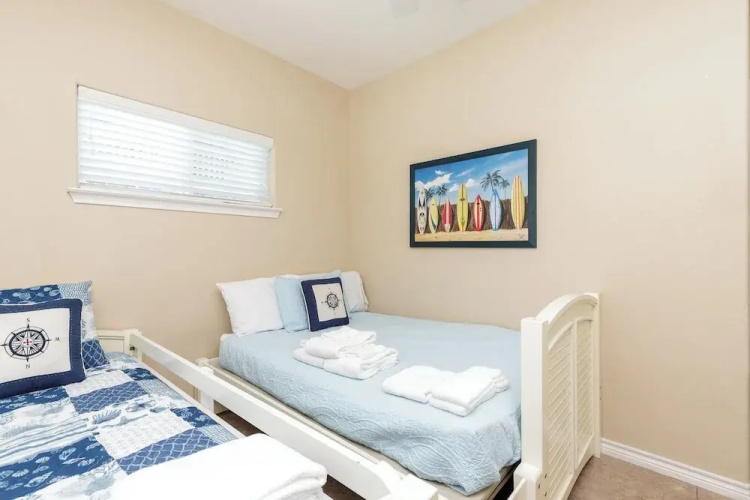 Fun 2 Bedroom Pets Pool Sleeps 6