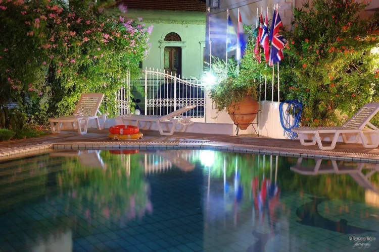 Katerina Apartments