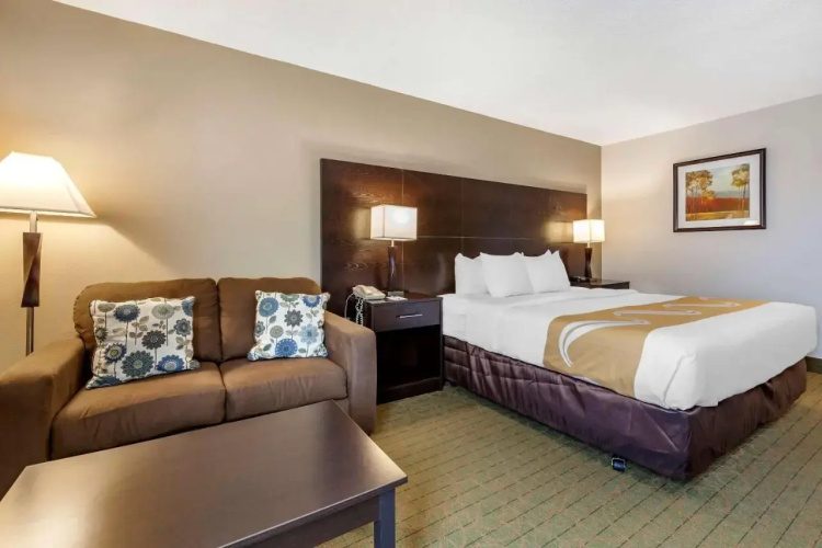 Days Inn Escanaba